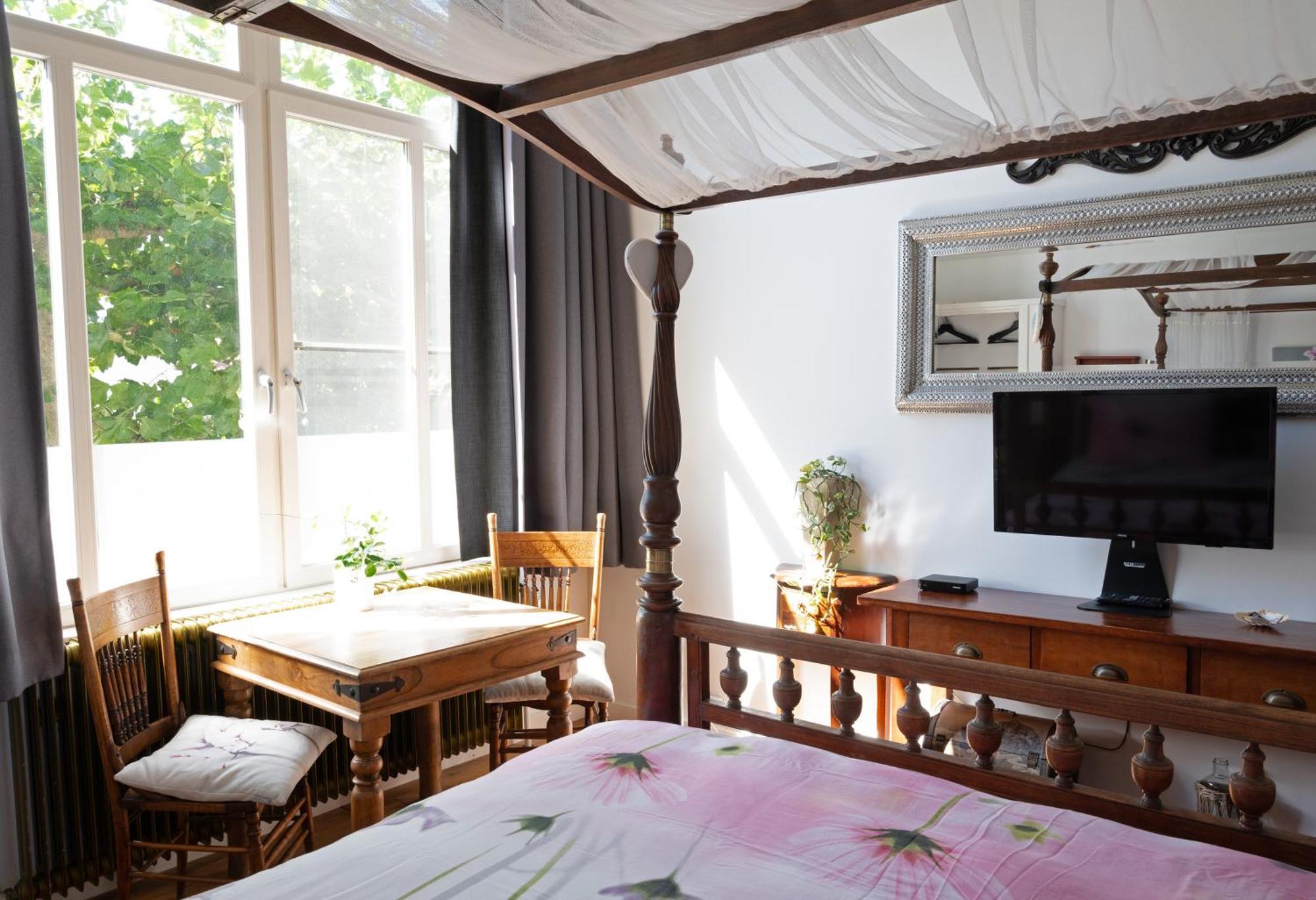 B&B Het Oude Postkantoor 예르세케 외부 사진